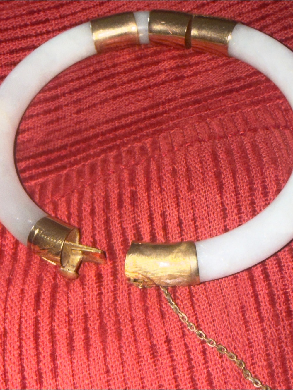 Chinese Asian White Jade 14k 585 bangle